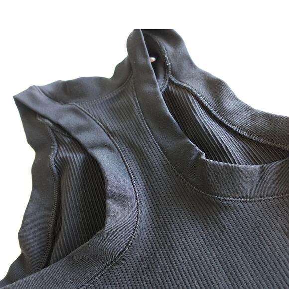 a pair of Athleta sleeveless ribbed crop racer back tank tops / XS - Picture 6 of 9